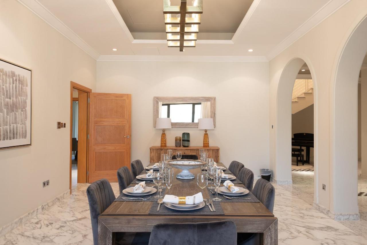 Maison Privee - Prvt Pool & Beach! In Luxury Palm Jumeirah Villa Dubai Exterior foto