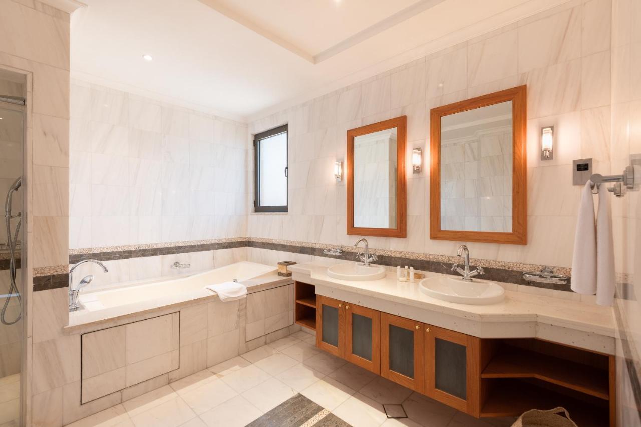 Maison Privee - Prvt Pool & Beach! In Luxury Palm Jumeirah Villa Dubai Exterior foto
